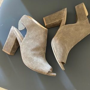 Size 10 Franco Fortini Suede Slides